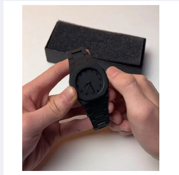 Aura watch